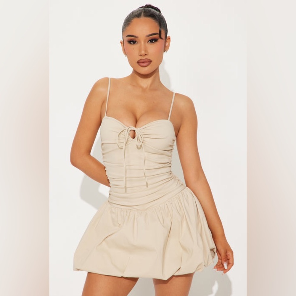 FASHION NOVA Yamina Bubble Micro Mini Dress in Taupe NWT